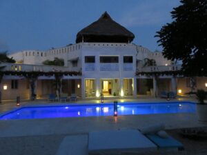 Villa Luxury Suites Hotel Diani